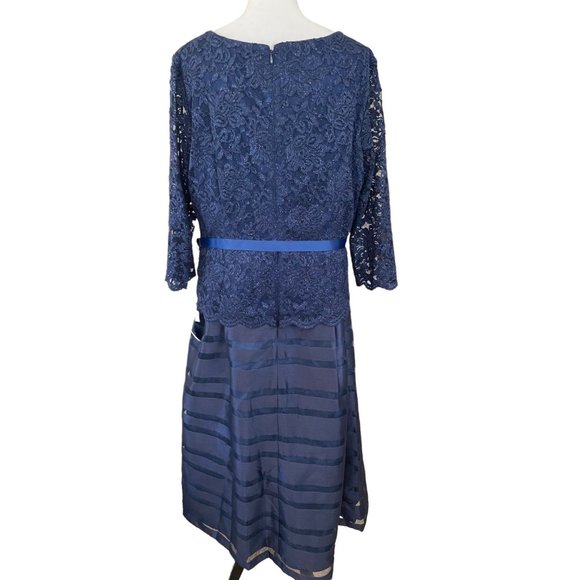 Alex Evenings Women's Navy Blue Lace & Striped Fit & Flare Tea Length Dress 18 - Picture 4 of 12